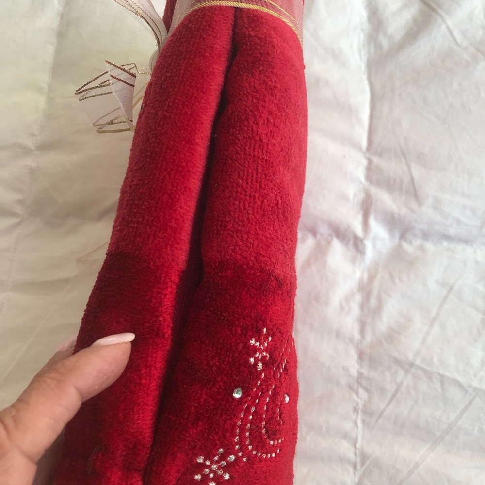 Hand towel
